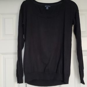 Gap sweater